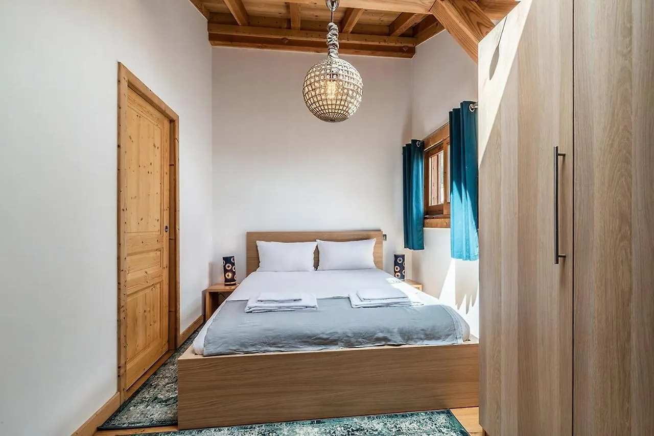 Eden Hotel, Apartments And Chalet Chamonix Les Praz 3*,