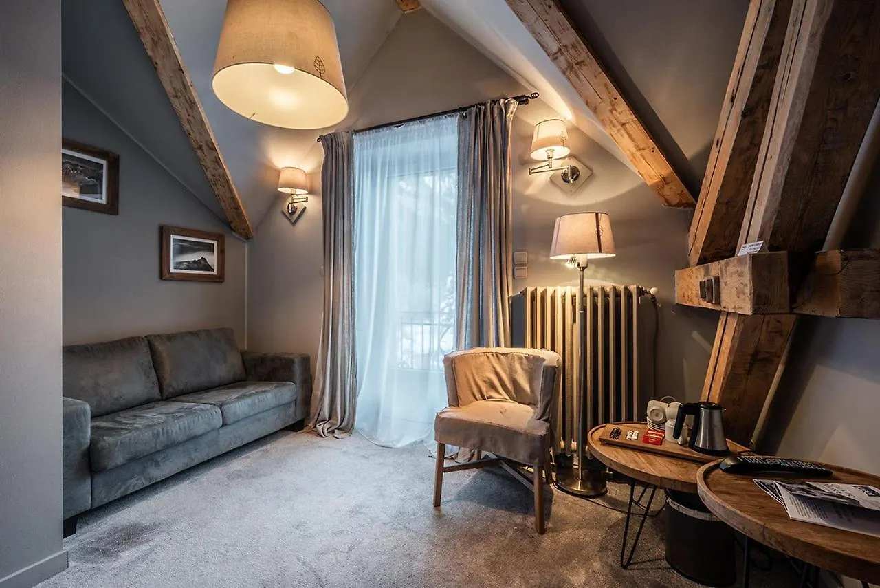 *** Hotel Eden Hotel, Apartments And Chalet Chamonix Les Praz Francia